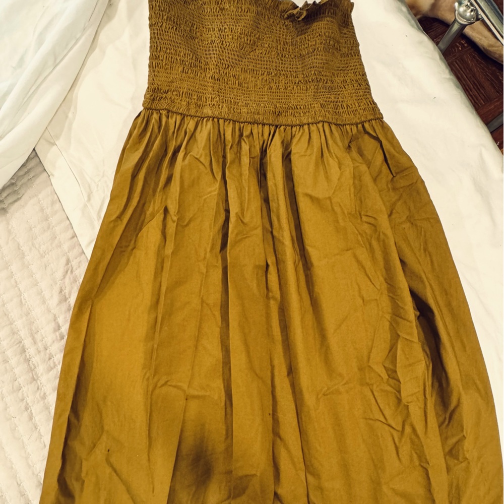 Gorgeous cotton drop waist skirt.